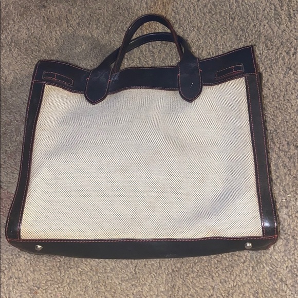 Purse - Picture 2 of 7